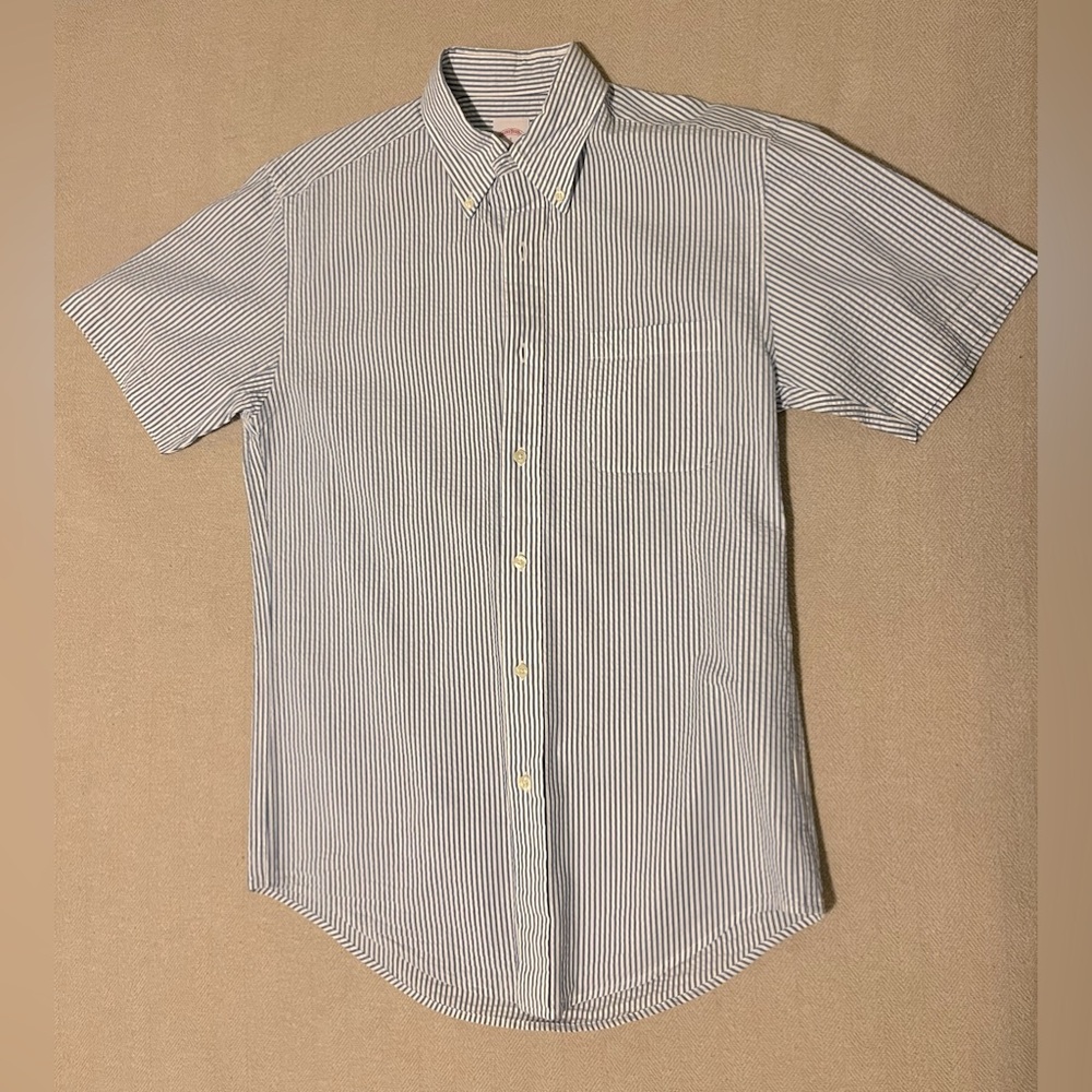 Brooks Brothers Shirt Size S Regular Fit Seersucker Short Sleeve Button Down